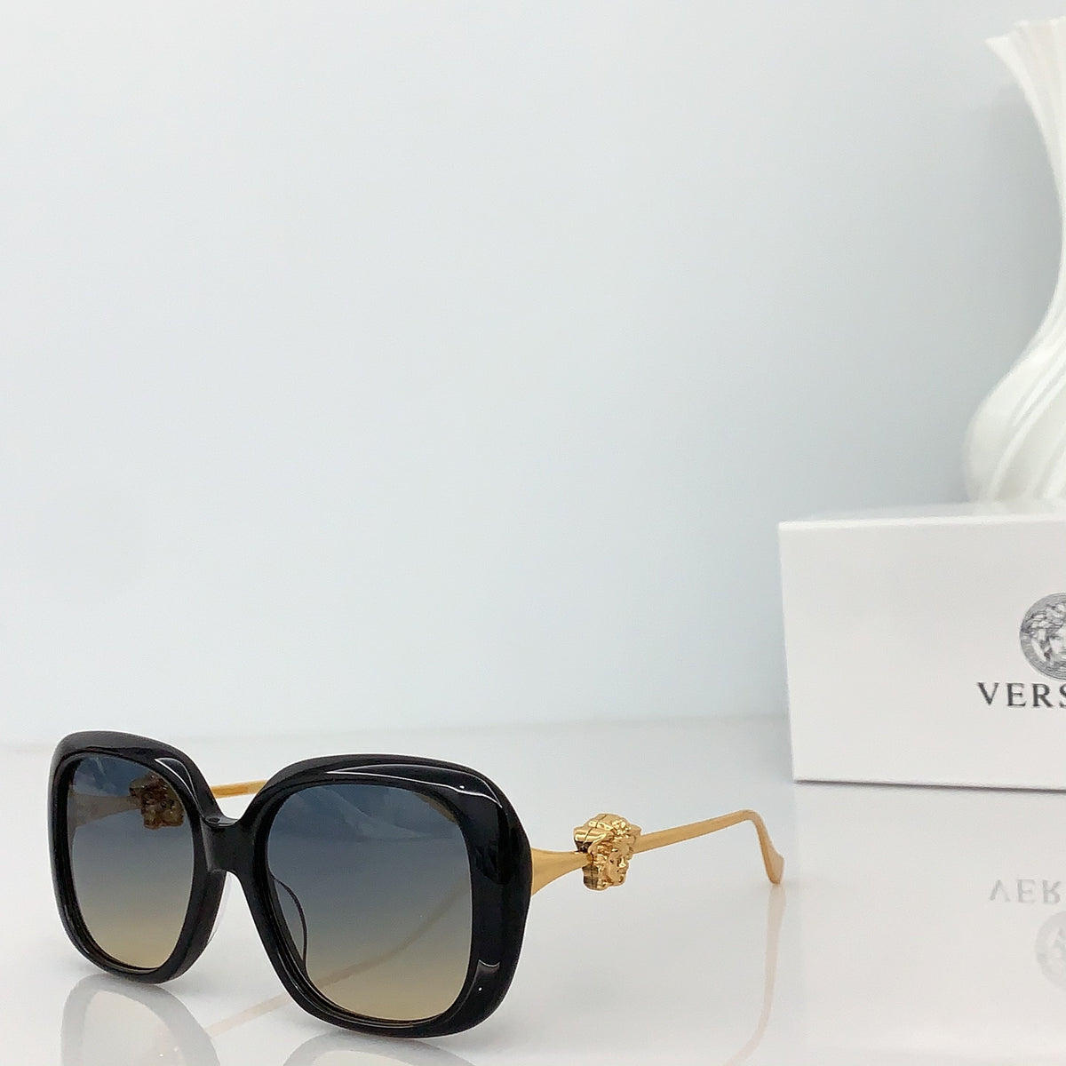 P230767600215261184