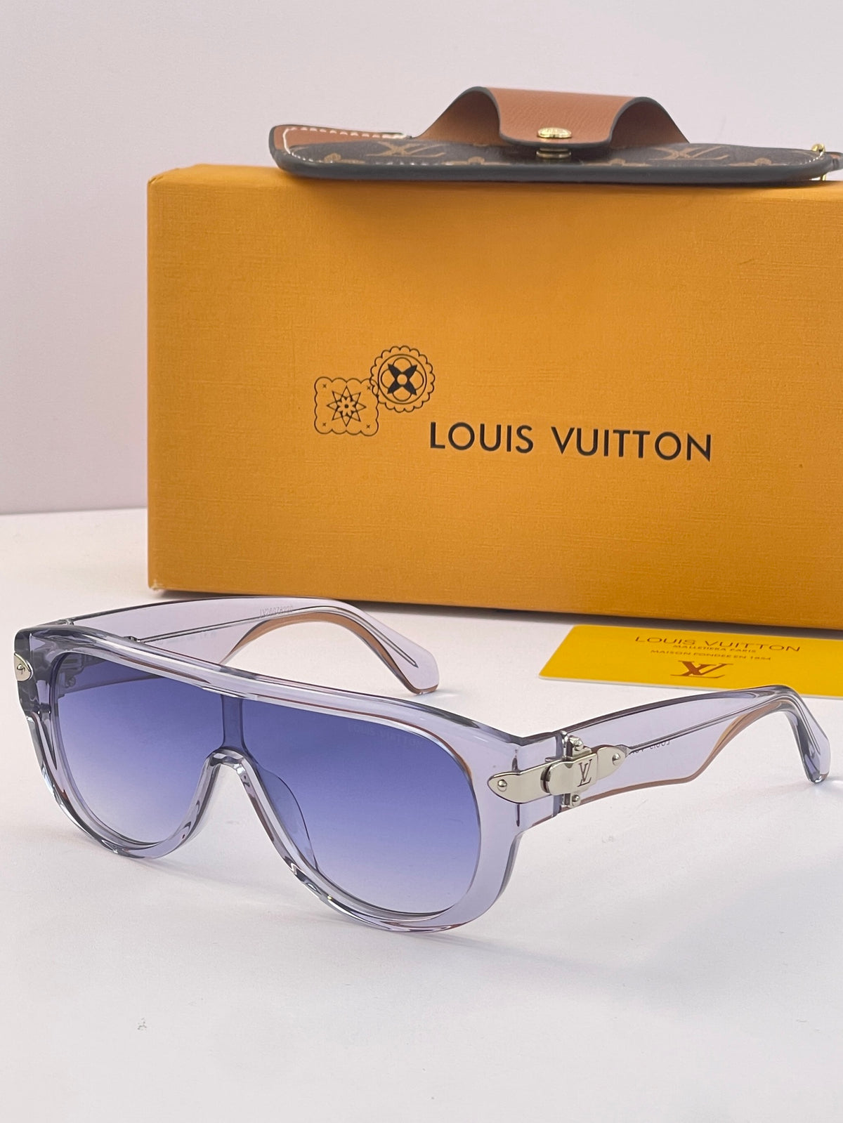 P230767092175994880