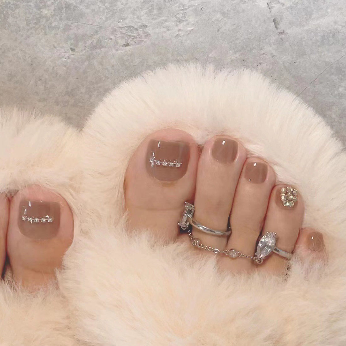 Press On Toe nails Set 24pcs/12 sizes XNT100